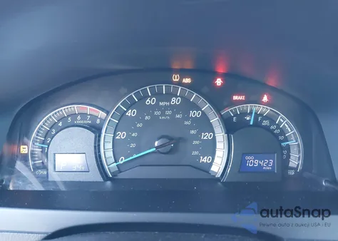 2014 Toyota Camry Se z USA, uszkodzony, nr VIN 4T1BF1FK2EU441470